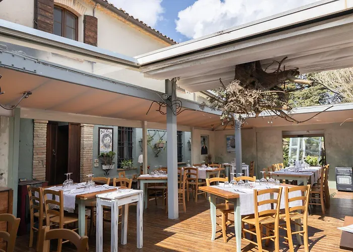 La Valle Dei Caprioli Village Park - Freelandia Azienda Agricola 3* Montescudo